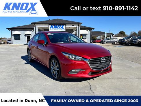 Used 2018 MAZDA MAZDA3 Touring image 1