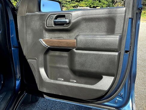 Certified 2019 Chevrolet Silverado 1500 RST image 24