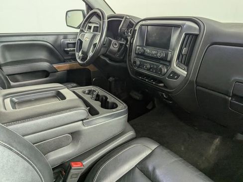 Used 2018 Chevrolet Silverado 1500 LTZ image 17