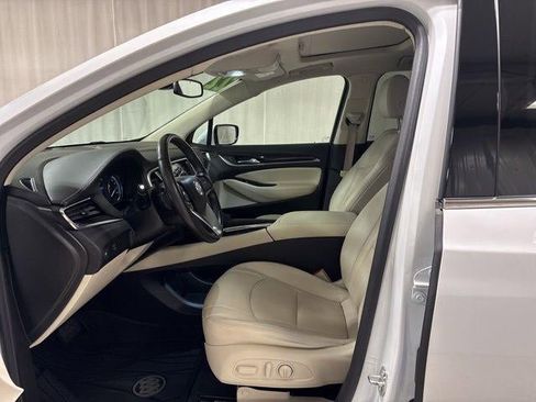 Used 2022 Buick Enclave Essence w/ Experience Buick Package image 5