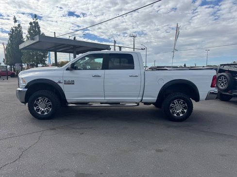 Used 2016 RAM 2500 SLT image 9