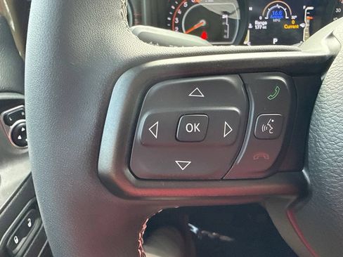 Used 2025 Jeep Wrangler Rubicon w/ Safety Group AWD/4WD image 24