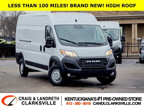 Used 2025 RAM ProMaster 2500 w/ Convenience Group image 1