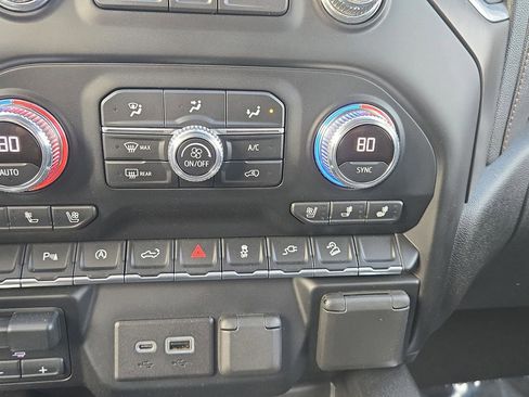 Used 2021 GMC Sierra 1500 AT4 w/ Driver Alert Package I image 31