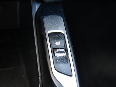Used 2024 Kia Sorento S FWD image 32