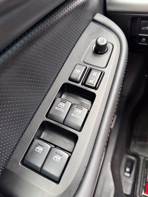 Used 2017 Subaru Outback 2.5i Limited AWD/4WD image 18
