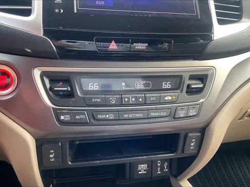 Used 2018 Honda Pilot EX-L image 33