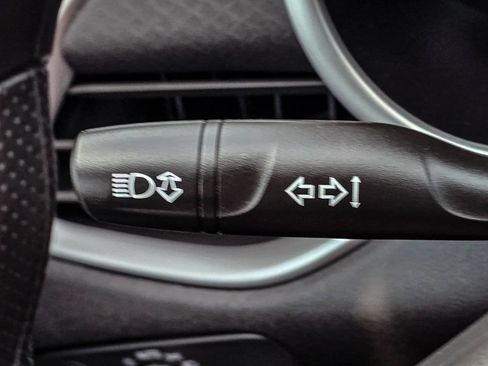 Used 2022 Chevrolet Malibu LS FWD image 21