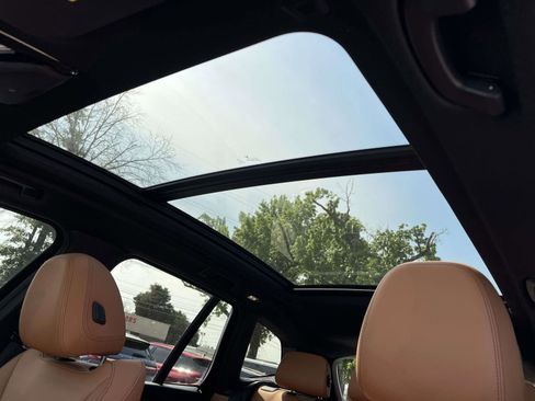 Used 2022 BMW X3 sDrive30i w/ M Sport Package 2 RWD image 19