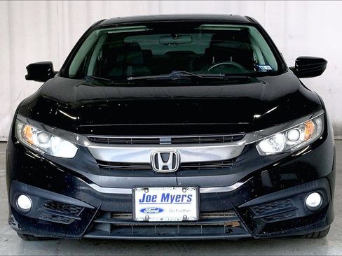 Used 2018 Honda Civic EX-T image 3