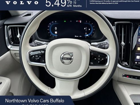 Used 2025 Volvo V60 B5 Cross Country Plus image 6