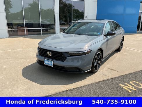 Used 2026 Honda Accord Sport image 2