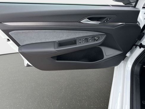 New 2026 Volkswagen Golf w/ Euro Style Package image 18