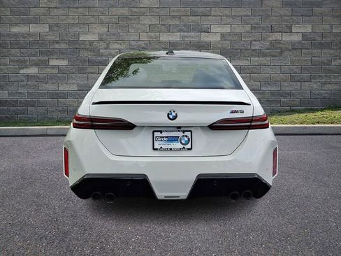 New 2027 BMW M5 AWD/4WD image 5