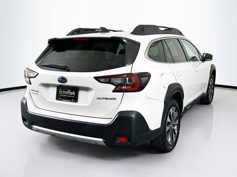 Used 2024 Subaru Outback Limited image 9