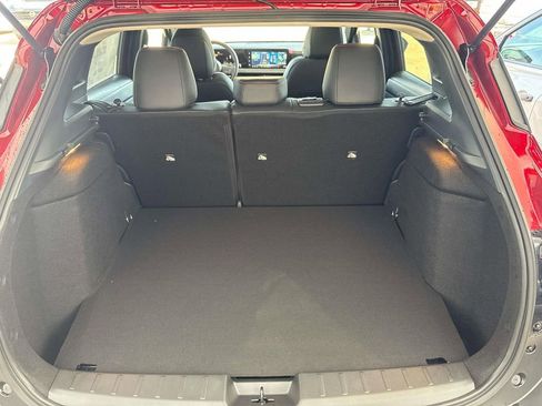 New 2026 Nissan Kicks SR w/ SR Premium Package AWD/4WD image 19
