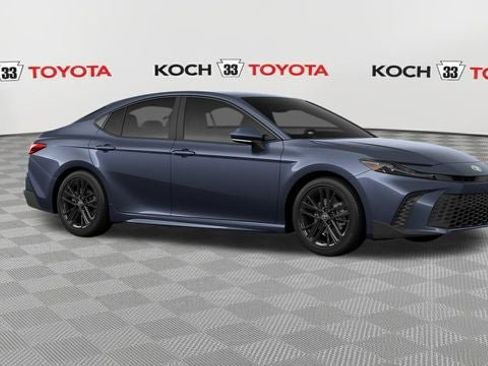 New 2026 Toyota Camry SE image 18