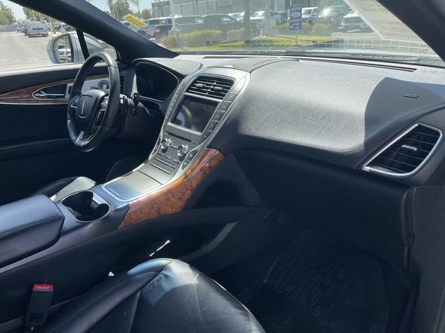 Used 2020 Lincoln Nautilus Reserve w/ Equipment Group 202A AWD/4WD image 30