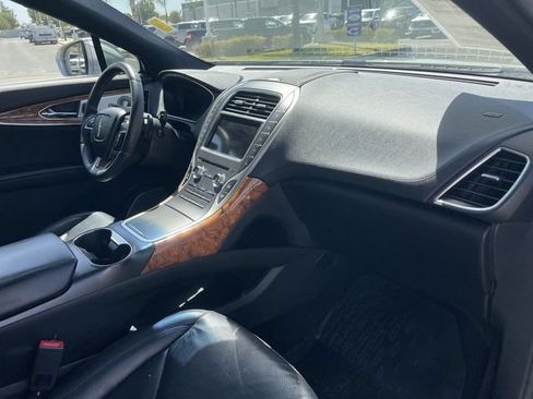 Used 2020 Lincoln Nautilus Reserve w/ Equipment Group 202A AWD/4WD image 30