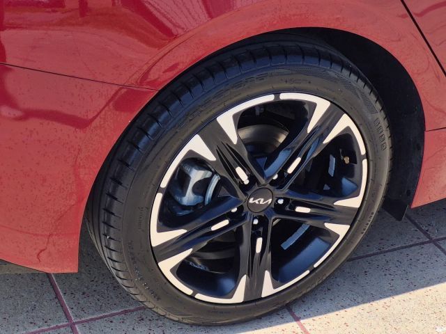 Used 2022 Kia K5 GT-Line FWD image 31