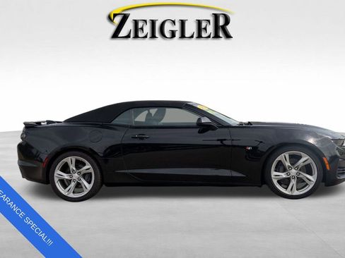 Used 2022 Chevrolet Camaro SS image 8