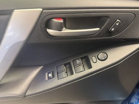 Used 2012 MAZDA MAZDA3 i Grand Touring FWD image 29