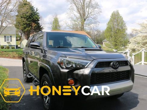 Used 2019 Toyota 4Runner TRD Off-Road AWD/4WD image 1