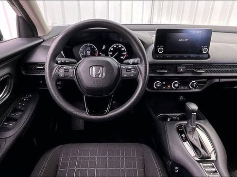 Certified 2024 Honda HR-V LX image 5