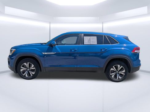 Used 2025 Volkswagen Atlas Cross Sport SE FWD image 6