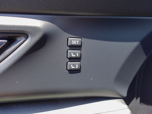 Certified 2025 Subaru Ascent Bronze Edition AWD/4WD image 14