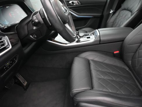 Certified 2023 BMW X5 xDrive45e w/ M Sport Package image 12