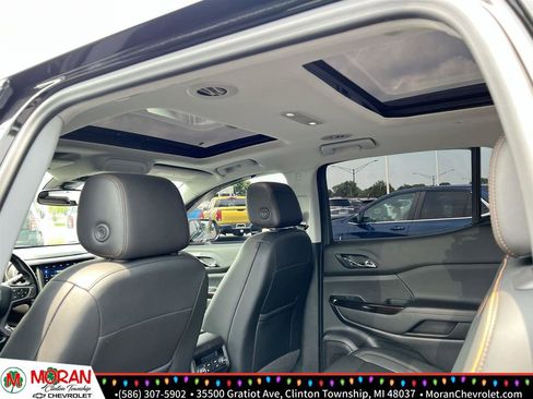 Certified 2023 GMC Acadia AT4 w/ Technology Package image 18