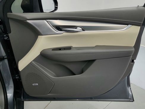 Used 2021 Cadillac XT5 Premium Luxury w/ LPO, Floor Liner Package FWD image 28