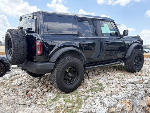 Used 2024 Ford Bronco Wildtrak AWD/4WD image 5