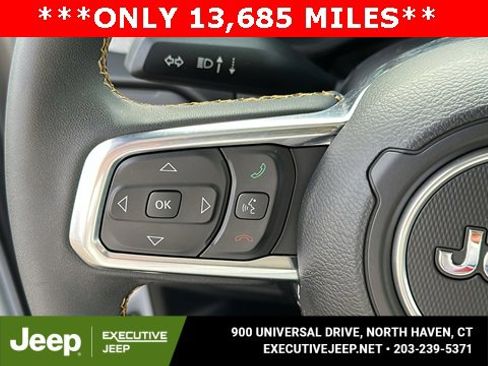 Used 2024 Jeep Wrangler Unlimited Sahara w/ Safety Group image 11