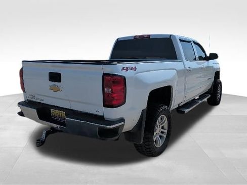 Used 2018 Chevrolet Silverado 1500 LT w/ All Star Edition AWD/4WD image 3