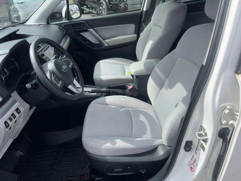 Used 2018 Subaru Forester 2.5i Premium image 9