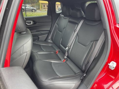 Used 2022 Jeep Compass Limited AWD/4WD image 19