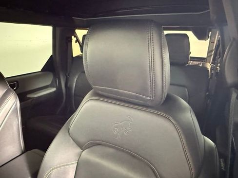 Used 2021 Ford Bronco Badlands image 38