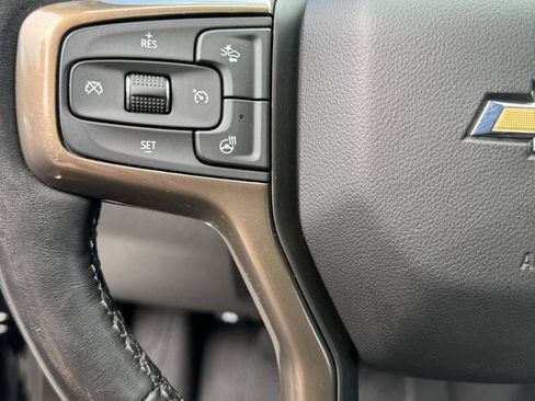 Used 2020 Chevrolet Silverado 1500 High Country AWD/4WD image 18