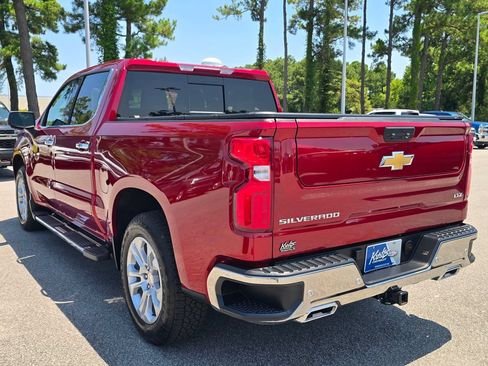 Used 2026 Chevrolet Silverado 1500 LTZ w/ Z71 Off-Road Package AWD/4WD image 3