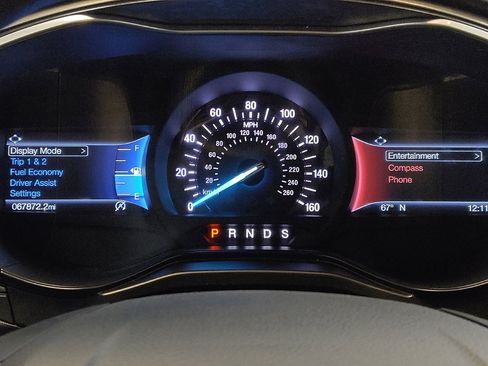 Used 2019 Ford Fusion SE image 23