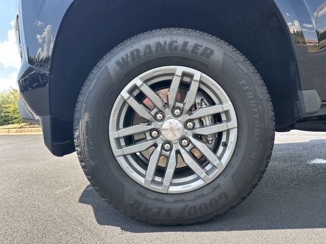Used 2024 Chevrolet Colorado LT RWD image 31