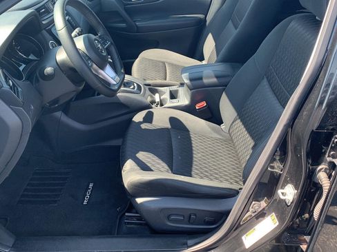 Used 2020 Nissan Rogue SV AWD/4WD image 20