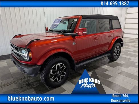 Used 2022 Ford Bronco Outer Banks AWD/4WD image 1