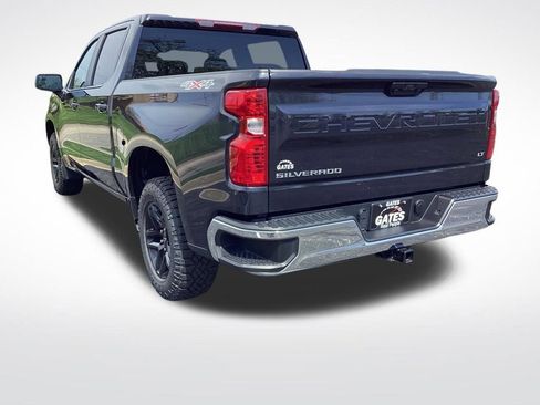 Used 2024 Chevrolet Silverado 1500 LT AWD/4WD image 7