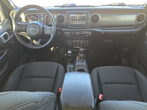 Used 2020 Jeep Wrangler Unlimited Sport image 26