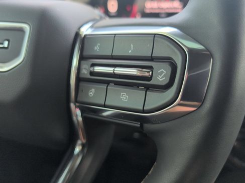 Used 2026 GMC Canyon Denali AWD/4WD image 14