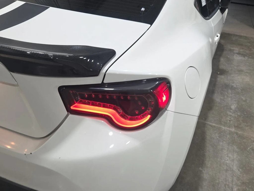 Used 2017 Toyota 86 860 Special Edition RWD image 13