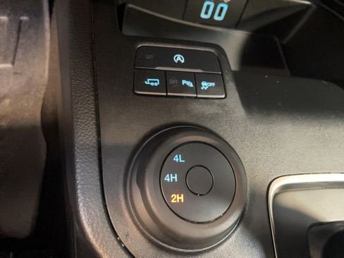 Used 2019 Ford Ranger XLT w/ Equipment Group 301A Mid image 14